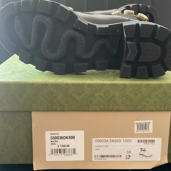 Only wore one time! - Picture 4 of 4